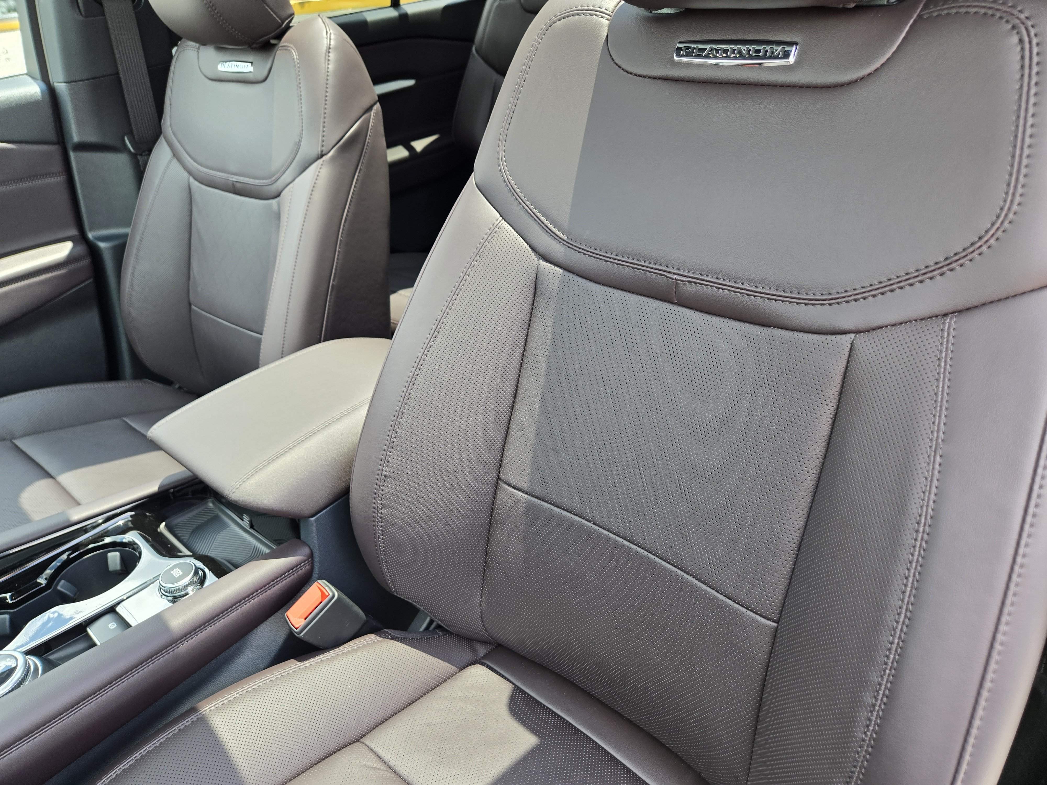 New 2026 Ford Explorer Platinum RWD image 18