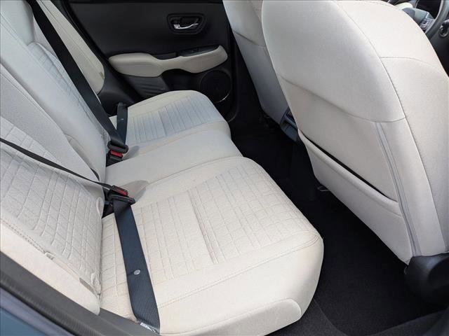 Used 2025 Honda HR-V LX image 18