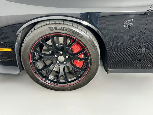 Used 2019 Dodge Challenger SRT Hellcat Redeye image 30