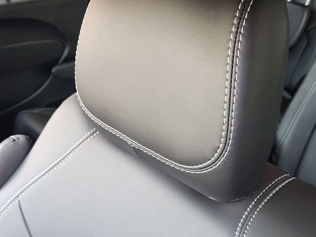 New 2026 Chrysler Pacifica Select FWD image 10