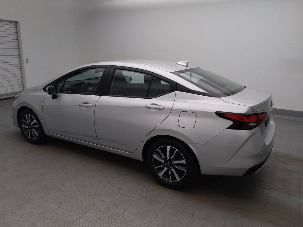 Used 2025 Nissan Versa SV FWD image 3