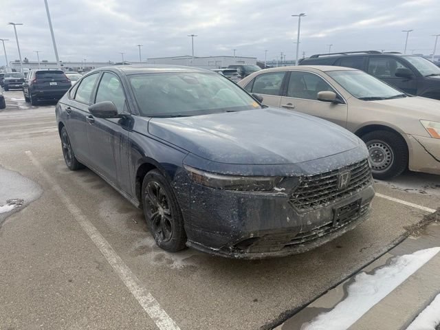 Used 2025 Honda Accord SE image 3