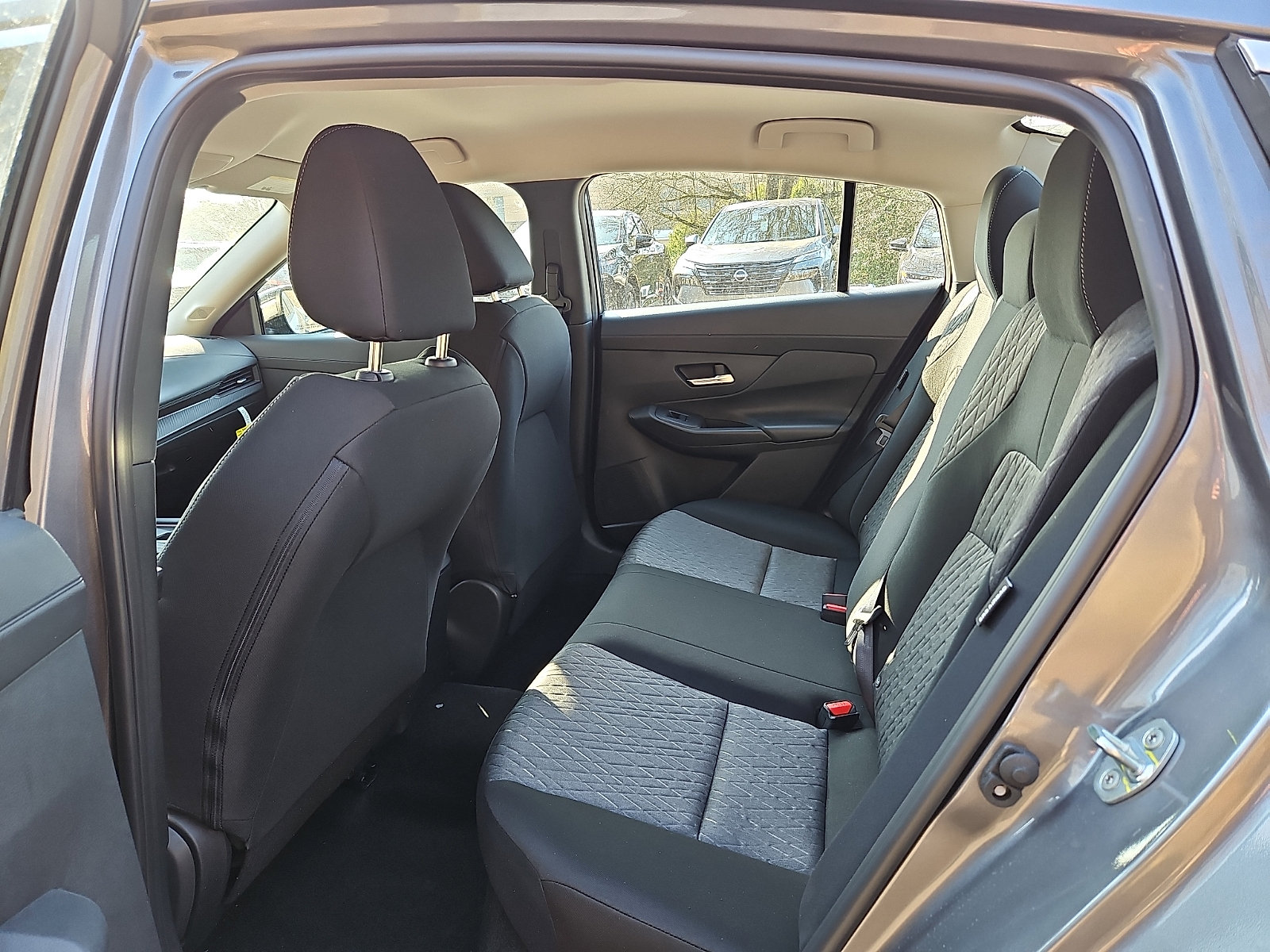 New 2026 Nissan Sentra SV w/ SV Convenience Package FWD image 8