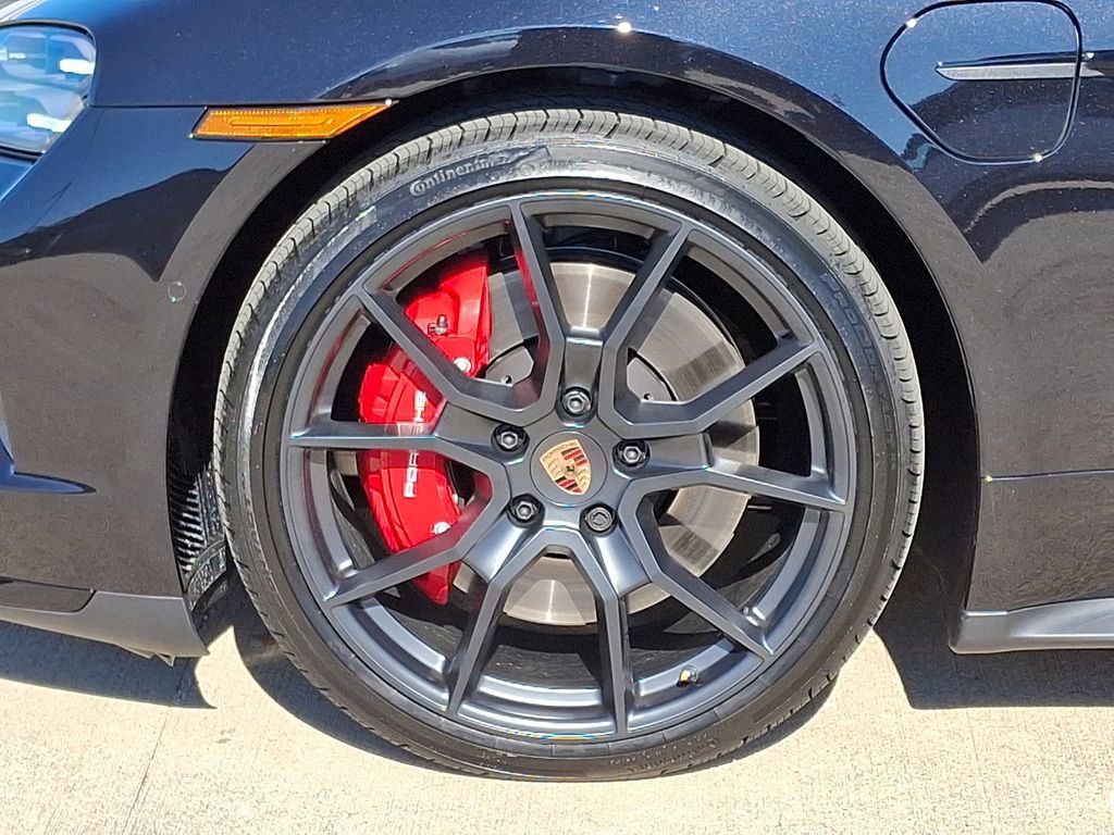 New 2025 Porsche Taycan GTS image 9