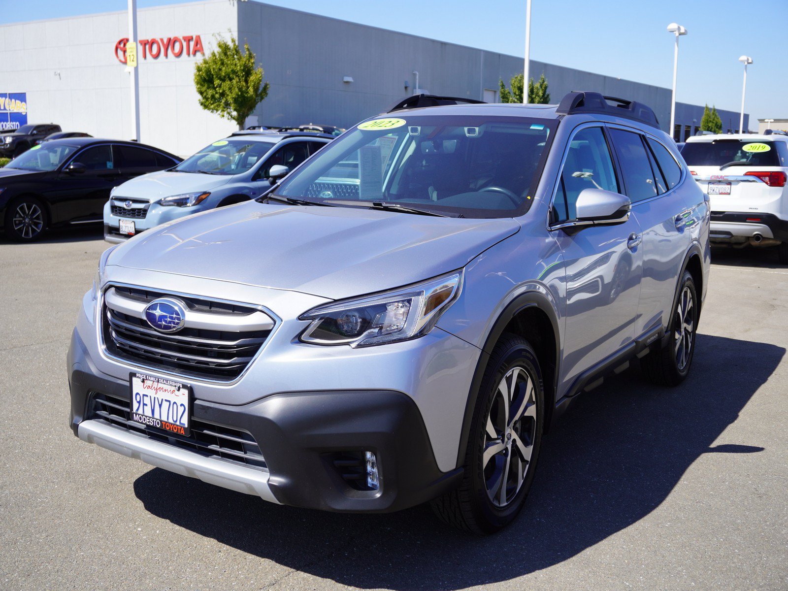 Used 2022 Subaru Outback Limited w/ Popular Package #2 AWD/4WD image 7