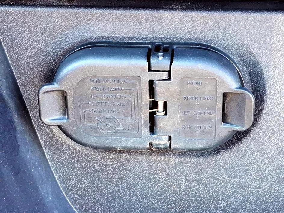 Certified 2024 Toyota Tacoma SR5 image 10