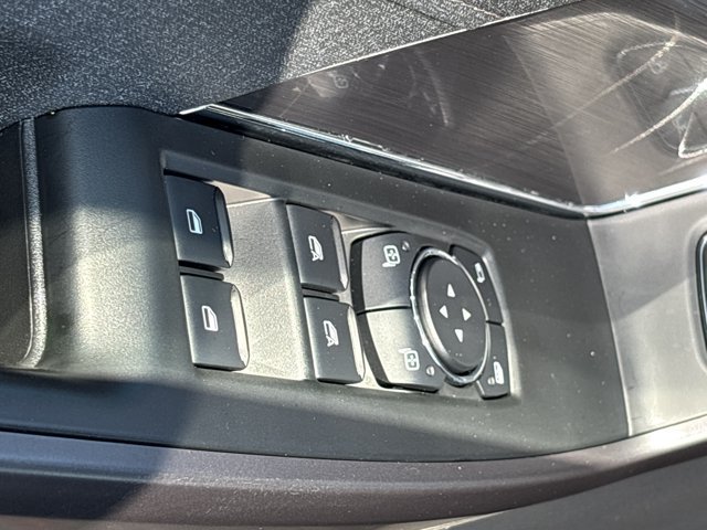 Used 2026 Ford F150 Lariat w/ Equipment Group 502A High AWD/4WD image 28