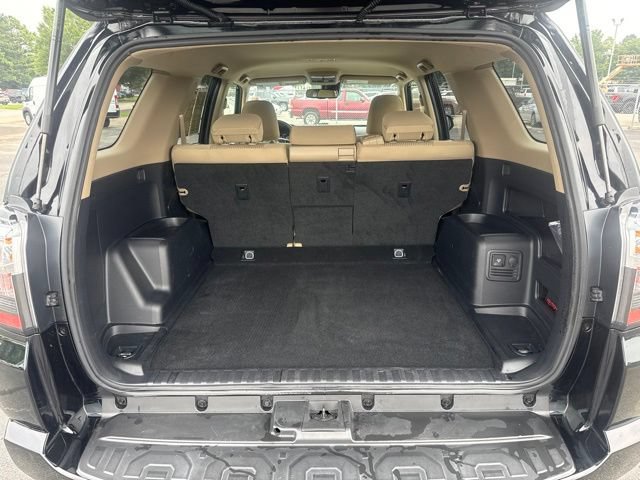 Used 2022 Toyota 4Runner SR5 RWD image 19