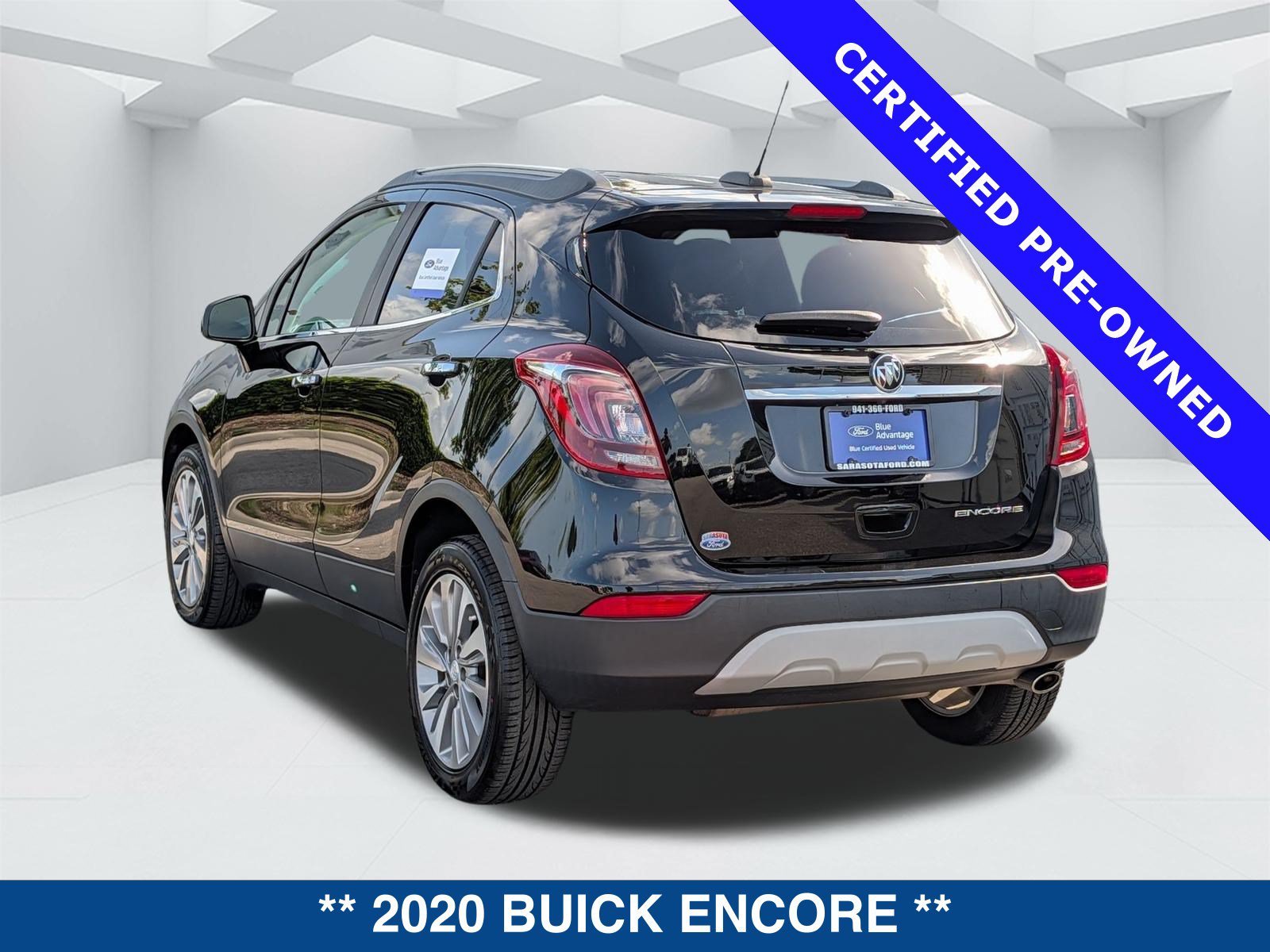 Used 2020 Buick Encore Preferred w/ Safety Package FWD image 7