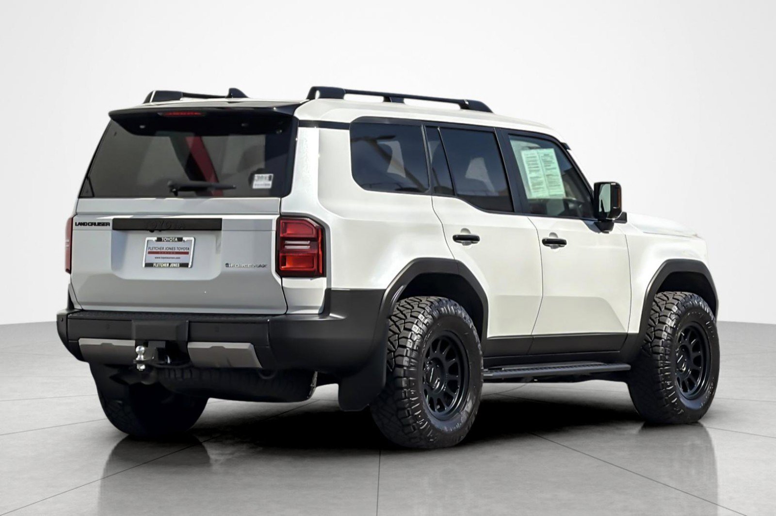 Certified 2025 Toyota Land Cruiser image 5