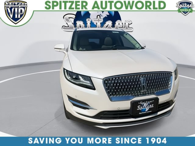 Used 2019 Lincoln MKC Reserve AWD/4WD image 3