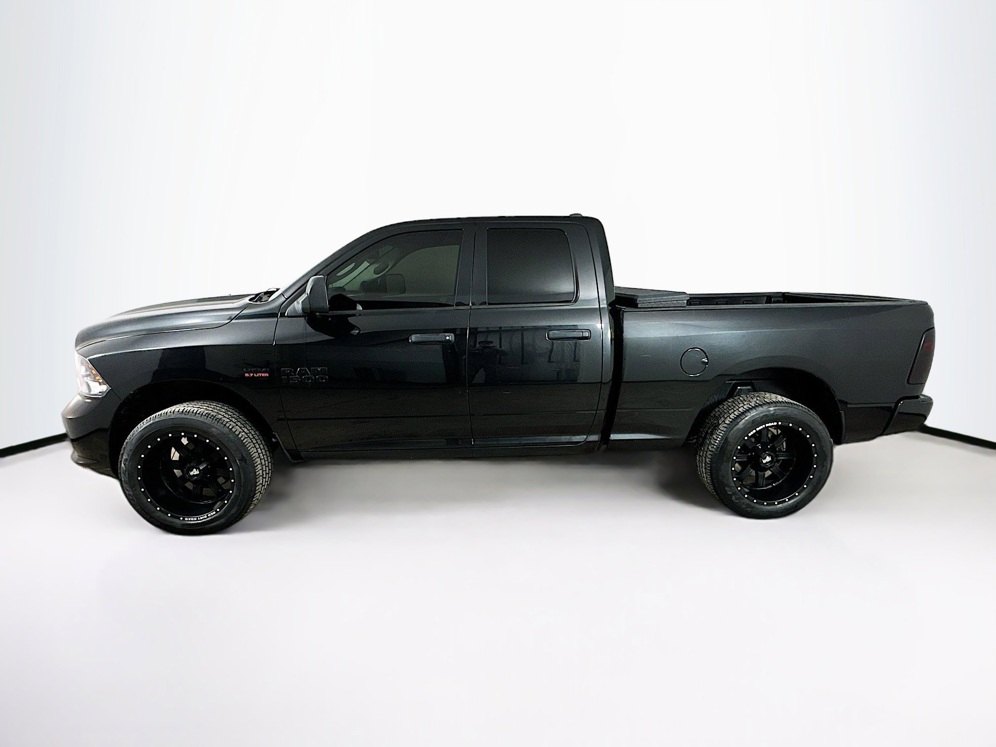 Used 2015 RAM 1500 Express w/ Black Ram 1500 Express Group image 8