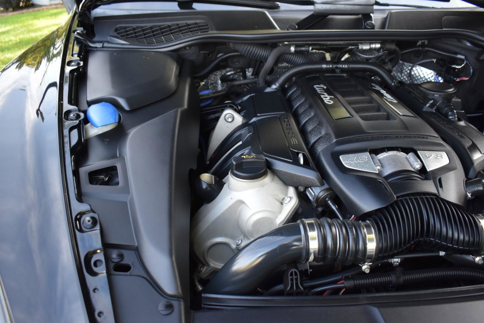 Used 2014 Porsche Cayenne Turbo w/ Comfort Plus Package (PU4) image 52