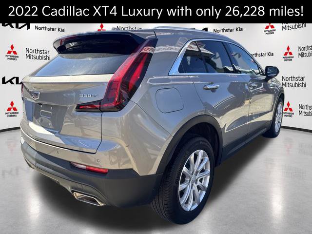 Used 2022 Cadillac XT4 Luxury w/ Cold Weather Package AWD/4WD image 7