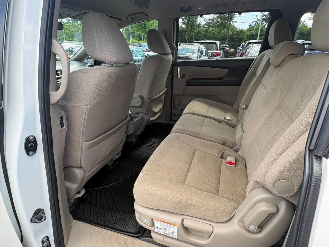 Used 2016 Honda Odyssey SE image 17
