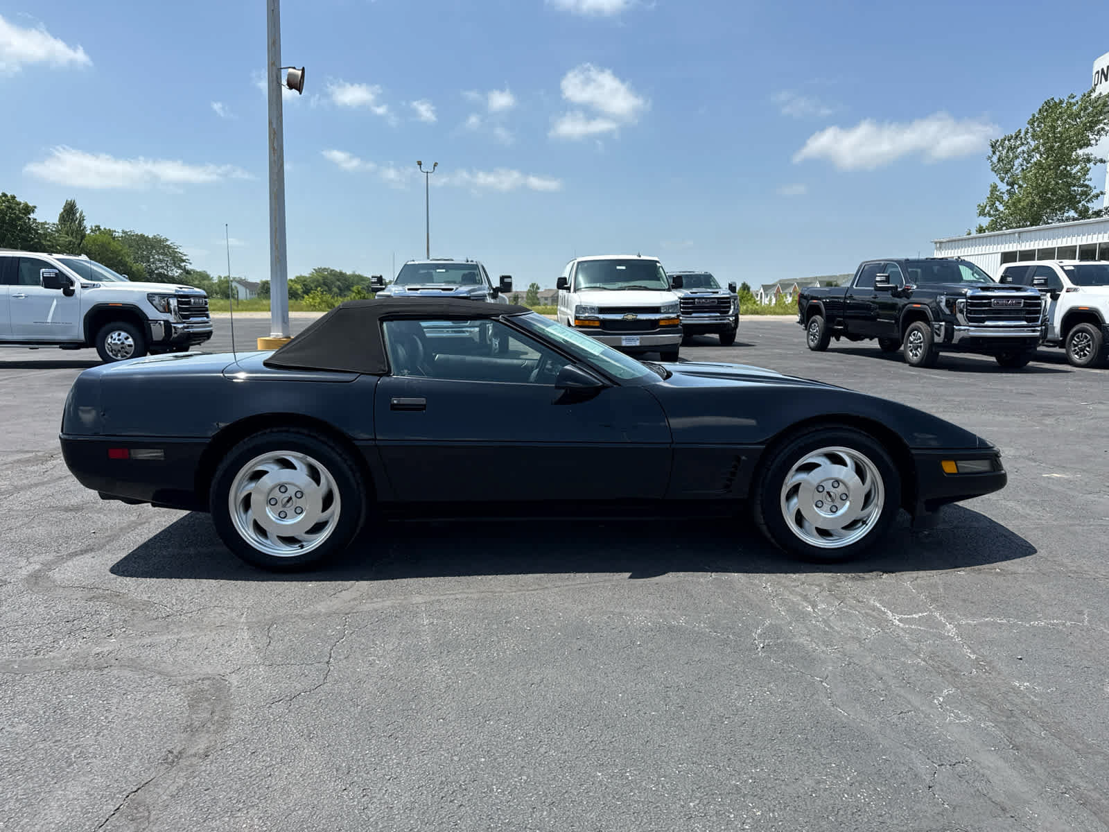 Used 1996 Chevrolet Corvette Convertible RWD image 6