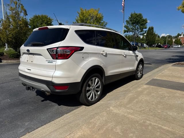 Used 2018 Ford Escape Titanium w/ Ford Safe & Smart Package FWD image 5