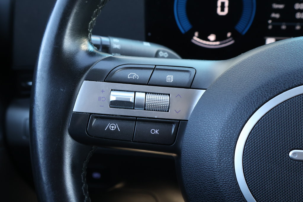 Used 2025 Hyundai Kona SEL AWD/4WD image 17