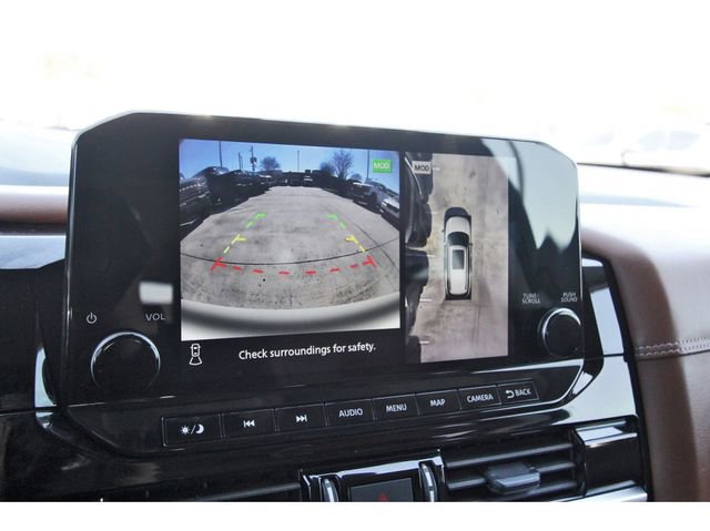 Used 2023 Nissan Pathfinder Platinum w/ Cargo Package AWD/4WD image 25