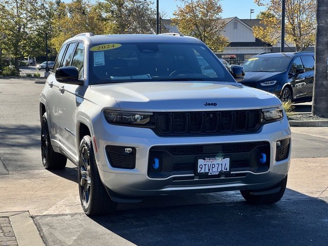Used 2024 Jeep Grand Cherokee Limited 4xe image 9