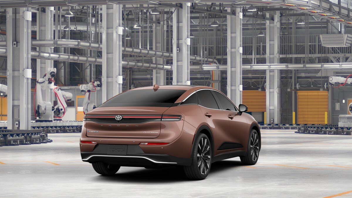New 2026 Toyota Crown Platinum AWD/4WD image 9