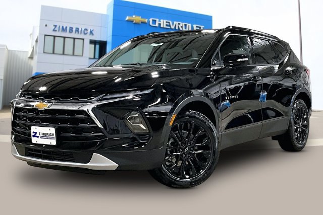 New 2026 Chevrolet Blazer LT w/ Sound & Technology Package AWD/4WD image 2