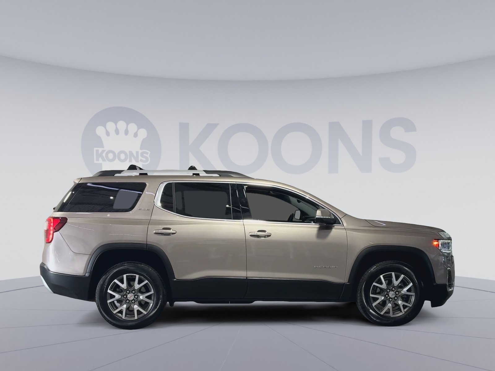 Used 2022 GMC Acadia SLE w/ Driver Convenience Package AWD/4WD image 12