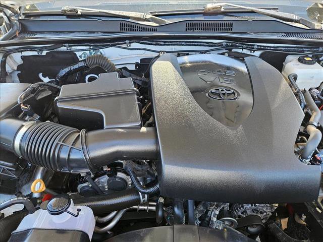 Used 2023 Toyota Tacoma TRD Off-Road w/ Advanced Technology Package AWD/4WD image 22
