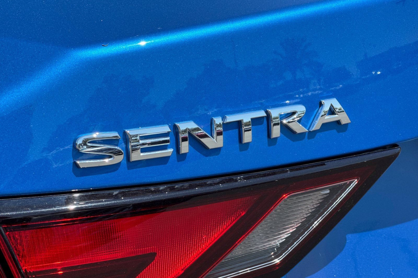 Used 2024 Nissan Sentra SV w/ SV Premium Package FWD image 31