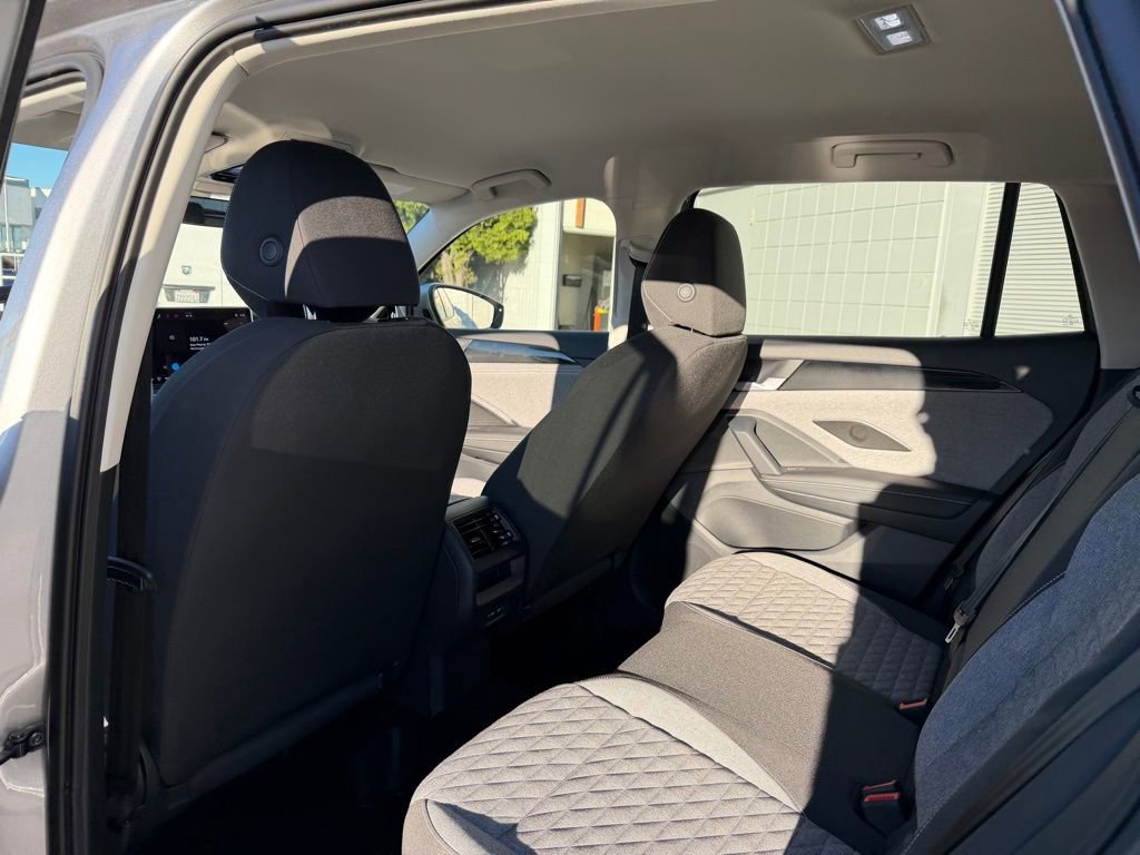 New 2026 Volkswagen Tiguan S FWD image 15