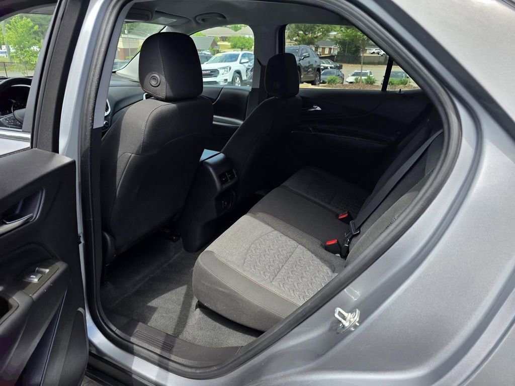 Used 2024 Chevrolet Equinox LT image 23