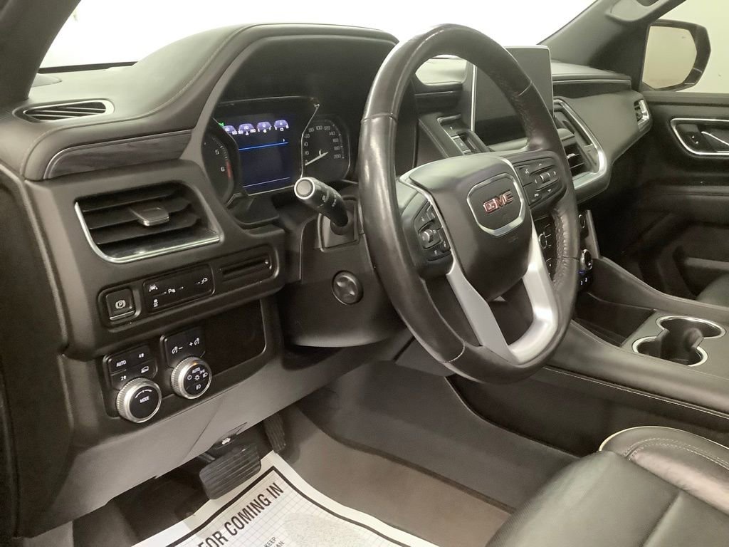 Used 2021 GMC Yukon SLT w/ SLT Luxury Package image 13