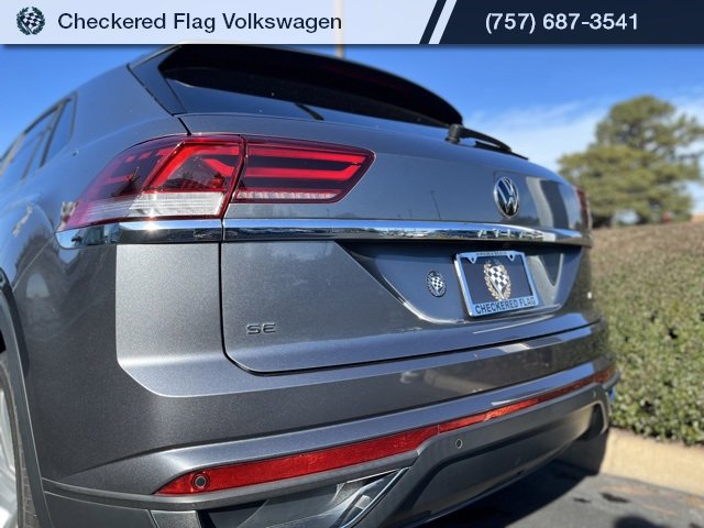 Used 2022 Volkswagen Atlas Cross Sport SE image 11