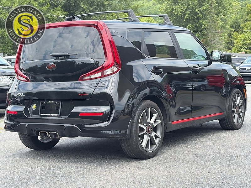 Used 2020 Kia Soul GT-Line Turbo FWD image 6