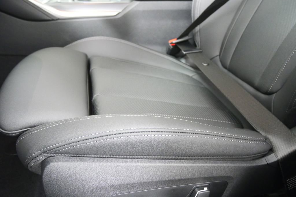 New 2026 BMW i4 eDrive40 w/ M Sport Package image 9