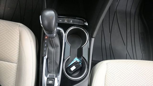 Used 2020 Buick Encore GX Essence AWD/4WD image 29