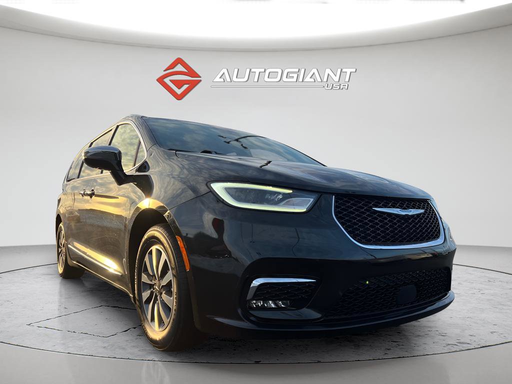Used 2021 Chrysler Pacifica Limited image 11