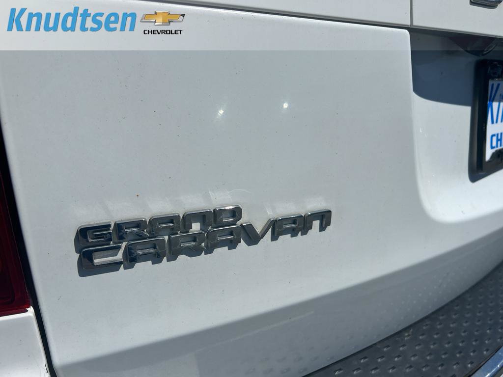 Used 2018 Dodge Grand Caravan SXT FWD image 10