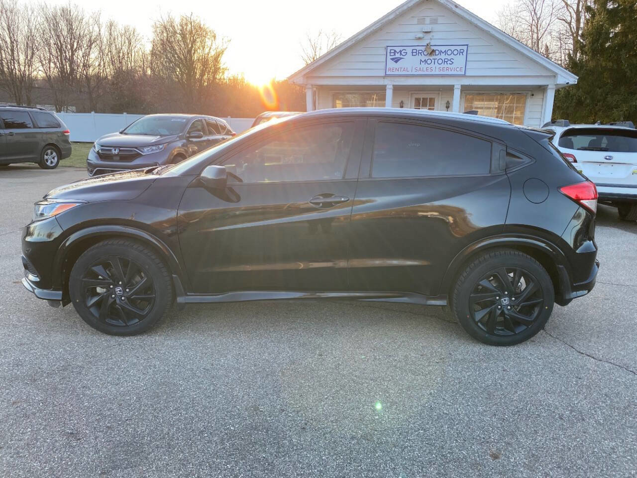 Used 2022 Honda HR-V Sport image 2