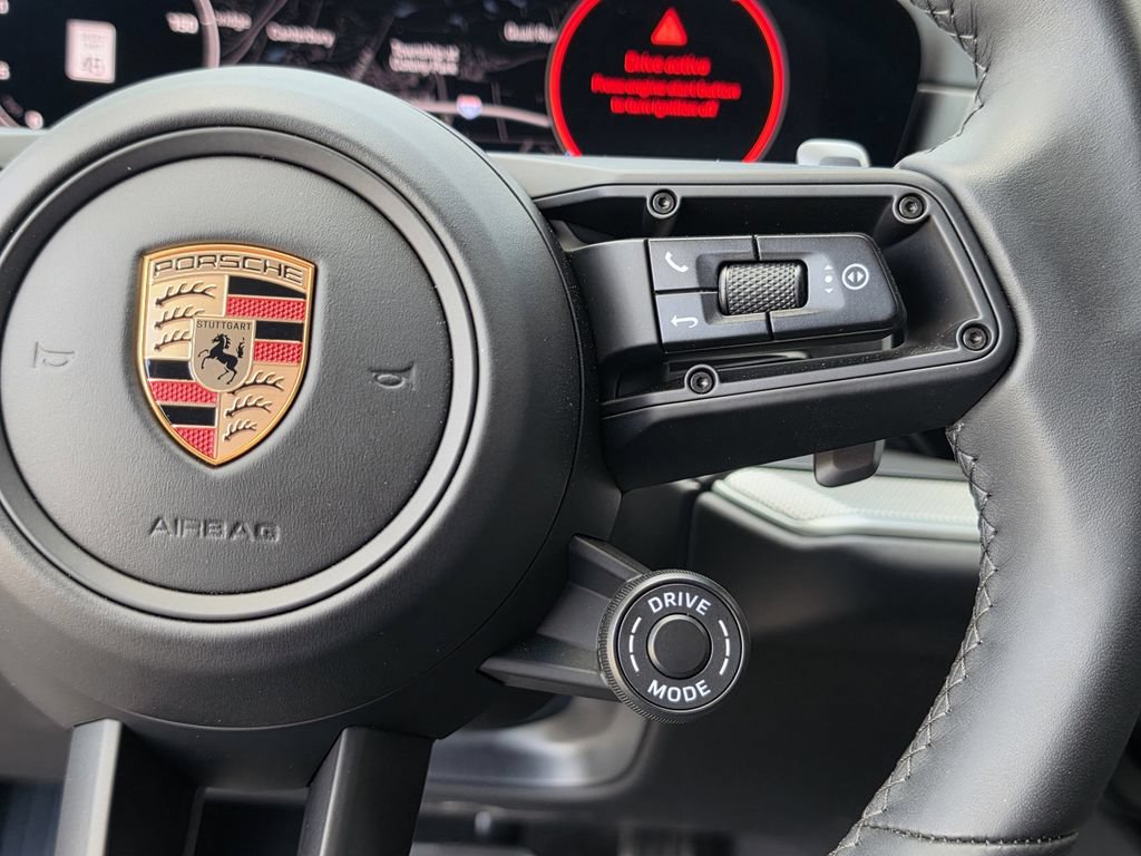 Certified 2026 Porsche Cayenne S AWD/4WD image 32