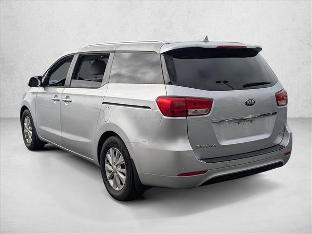 Used 2016 Kia Sedona LX w/ LX Convenience Package image 7