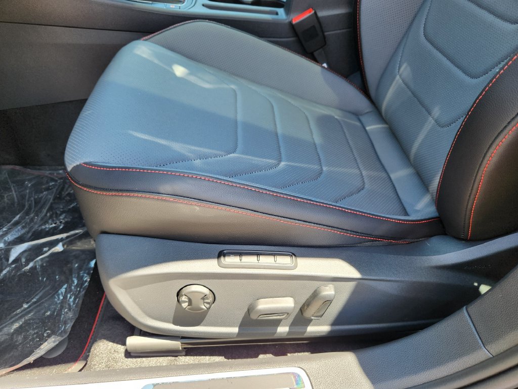 New 2026 Volkswagen Jetta GLI Autobahn FWD image 13