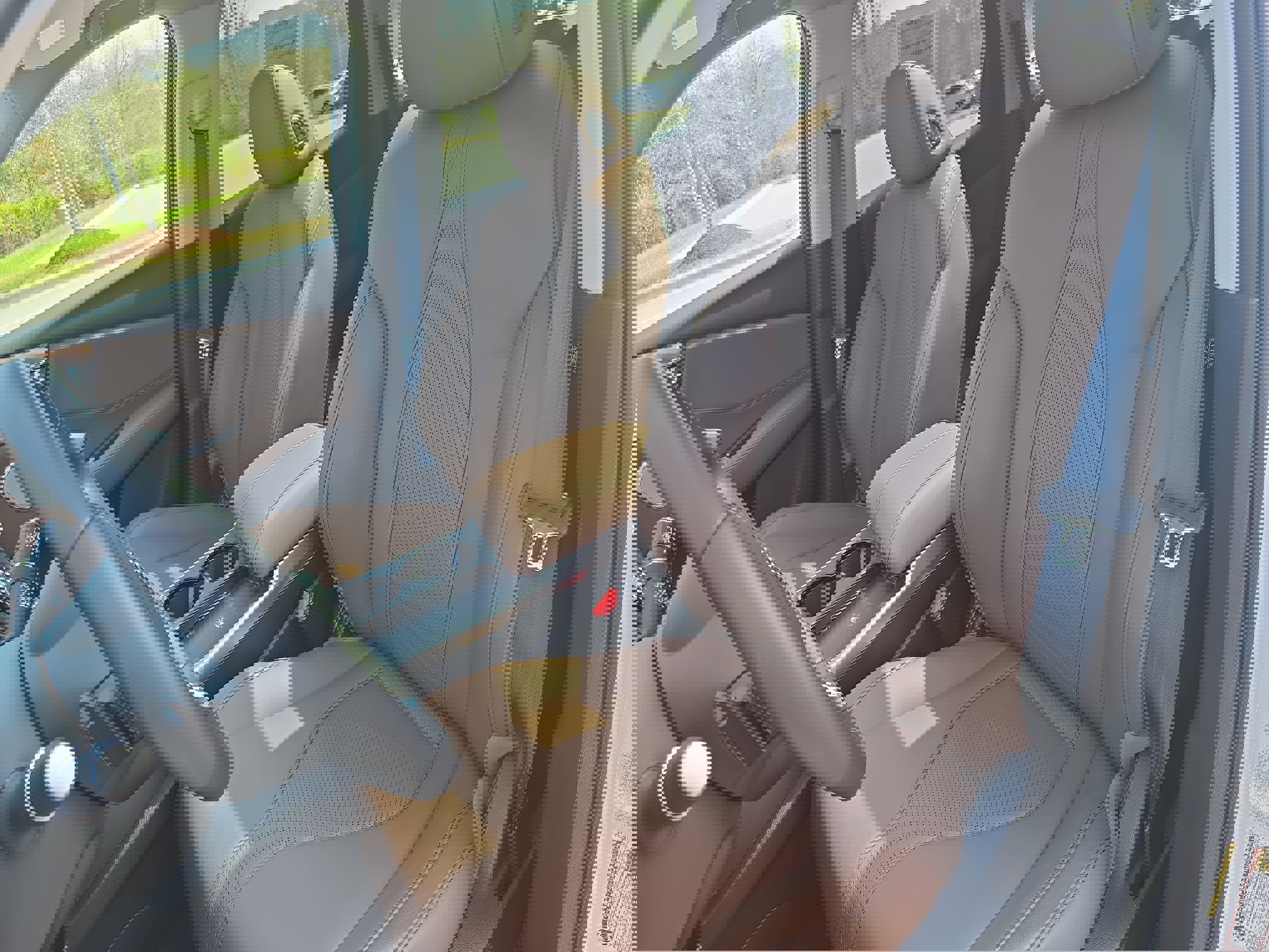 Used 2025 Acura RDX w/Technology Package image 15