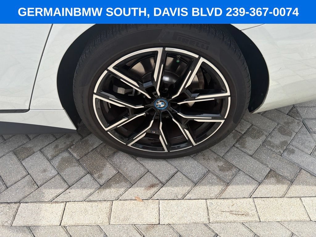 Certified 2023 BMW i4 eDrive40 w/ M Sport Package RWD image 33