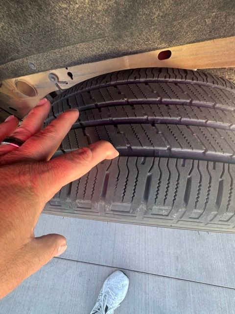 Used 2018 Chevrolet Silverado 1500 High Country image 13