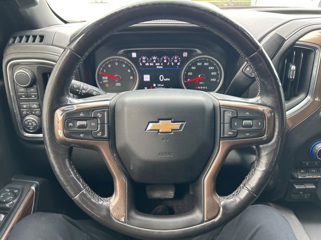 Used 2019 Chevrolet Silverado 1500 High Country w/ Technology Package image 17