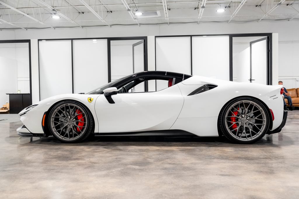 Used 2022 Ferrari SF90 Spider AWD/4WD image 80