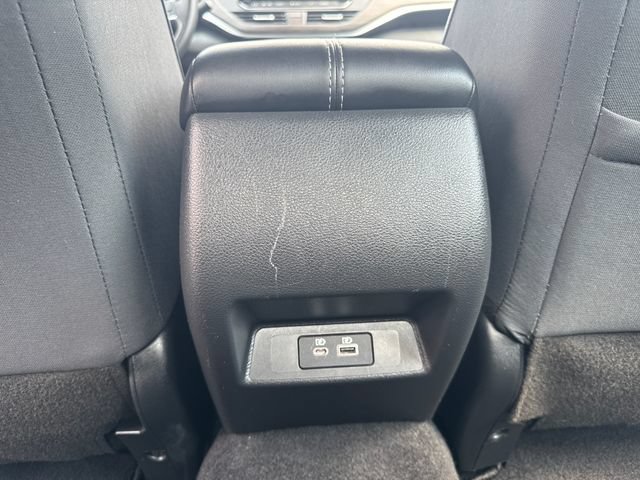 Used 2025 Nissan Altima 2.5 SV FWD image 30