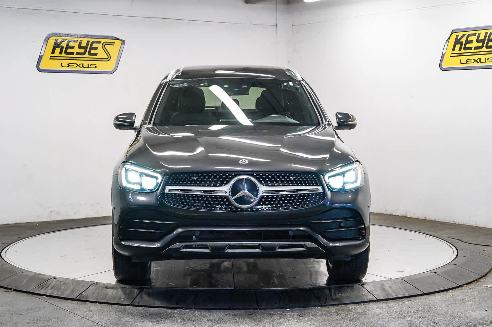 Used 2022 Mercedes-Benz GLC 300 4MATIC image 6