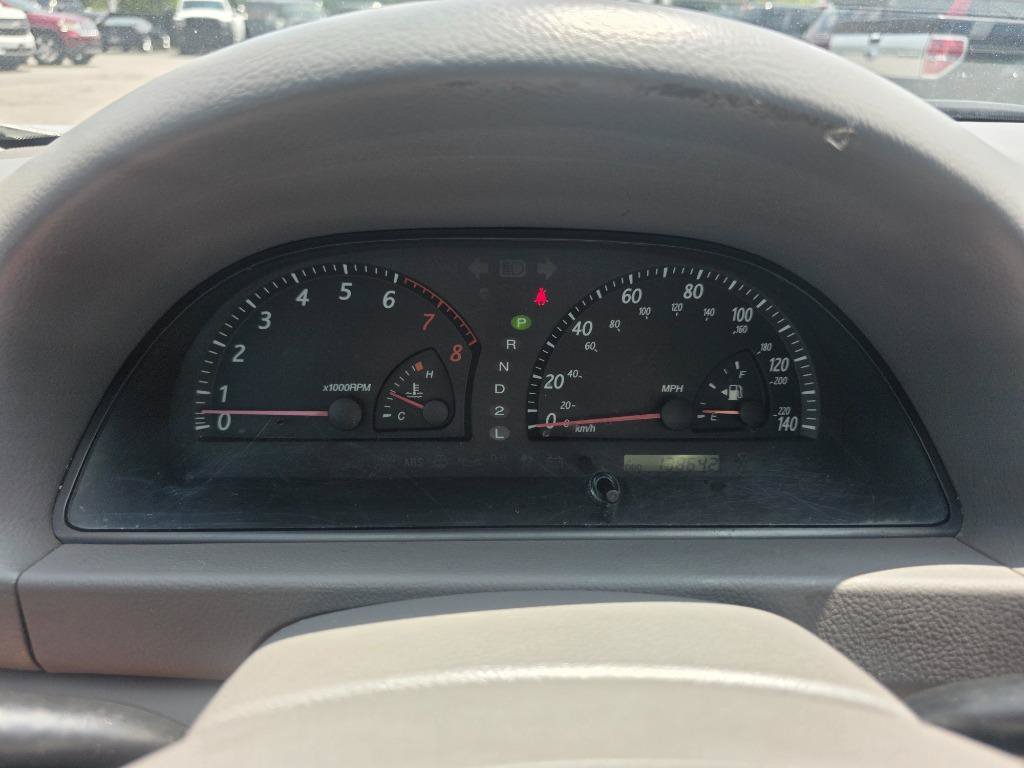 Used 2002 Toyota Camry LE FWD image 14